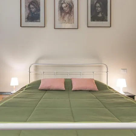 Apartment Studio 68 *