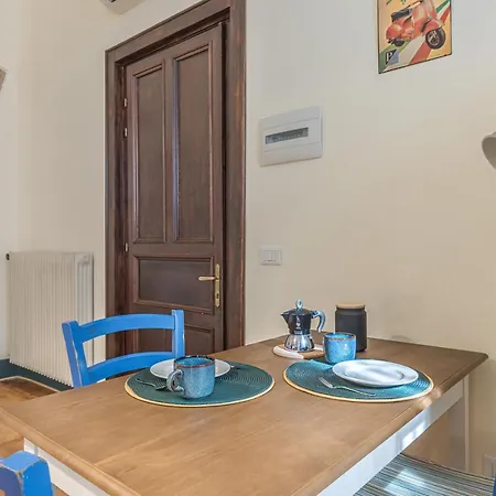 Studio 68 Apartment