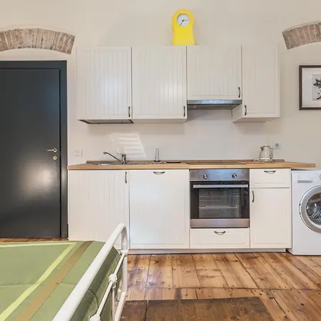 Apartment Studio 68 *